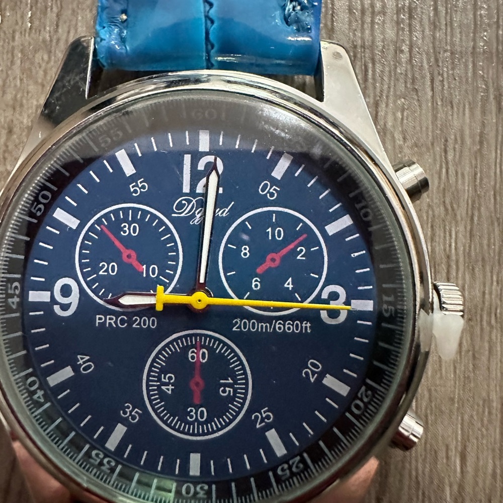 Women’s wrist watch, 9.5 inches, blue color